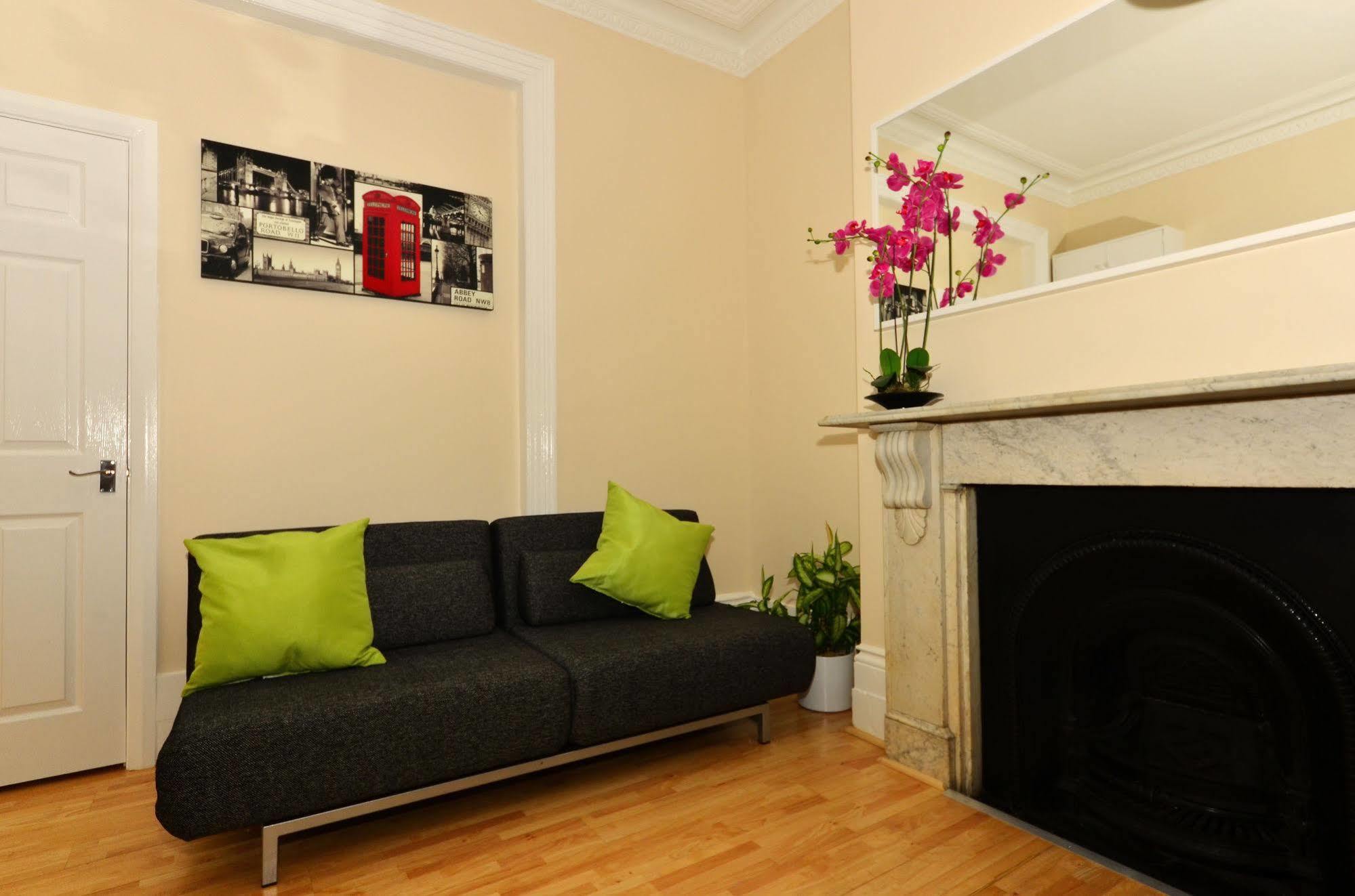 W14 Apartments London Exterior photo