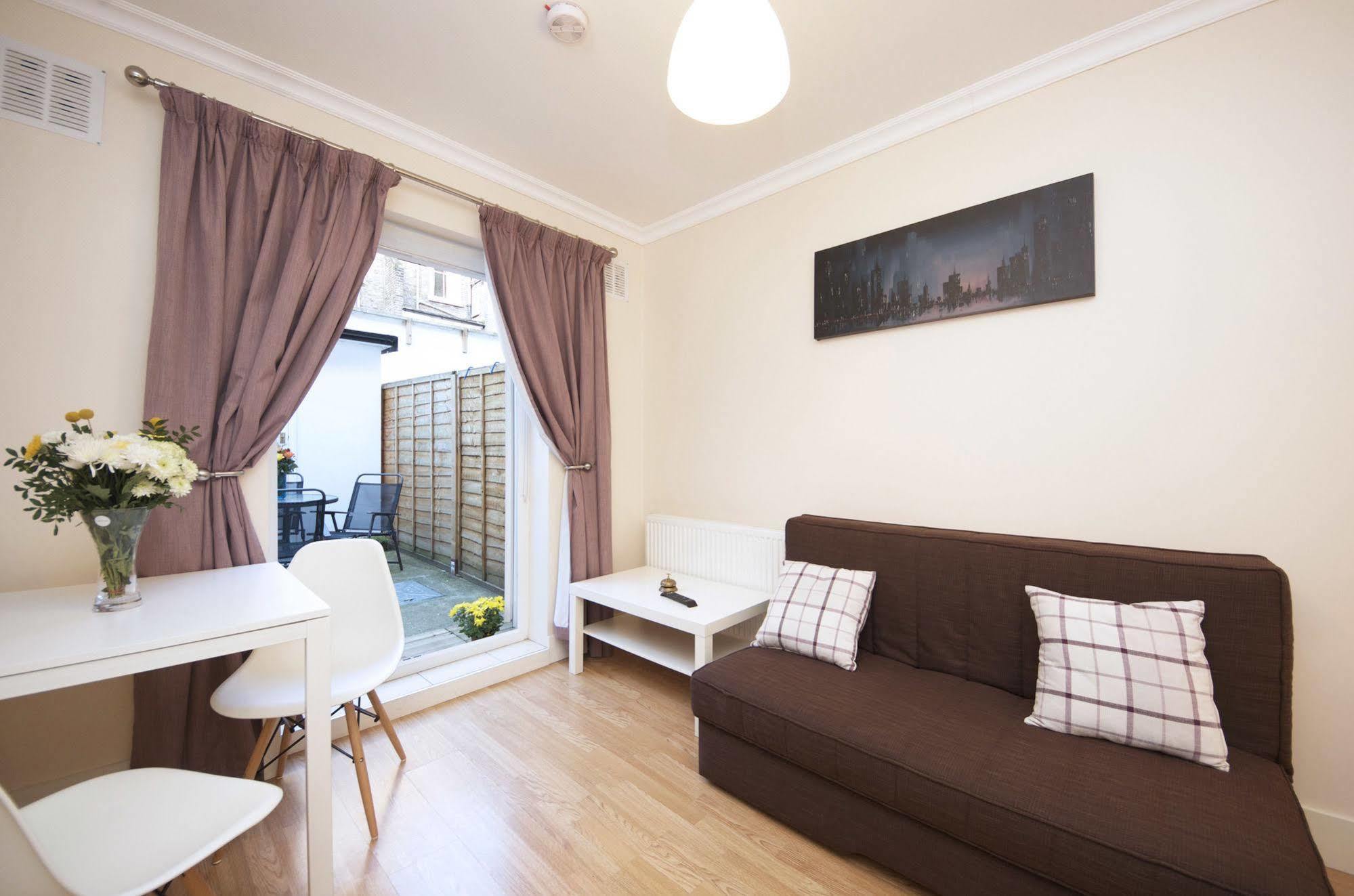 W14 Apartments London Exterior photo