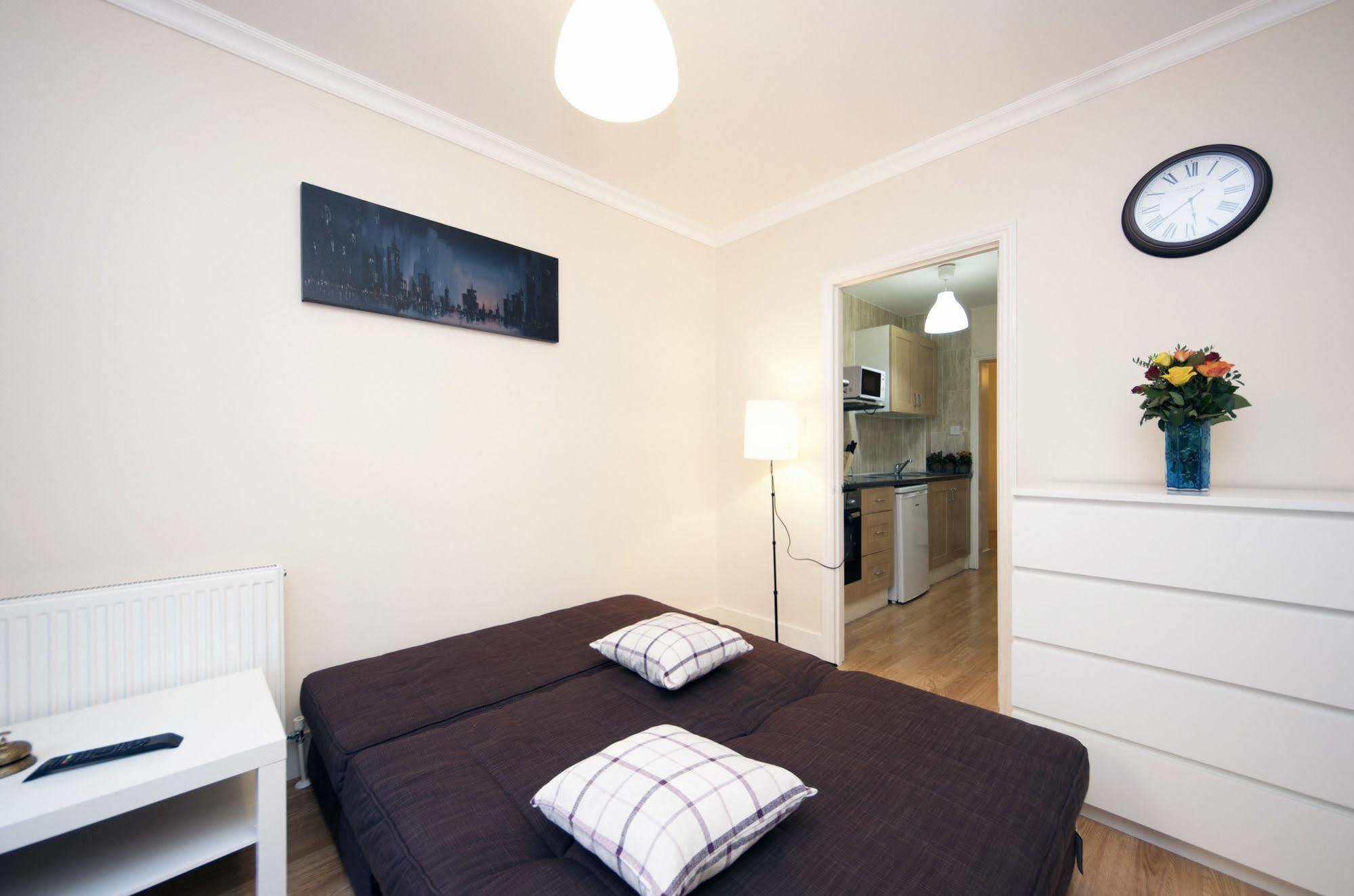W14 Apartments London Exterior photo